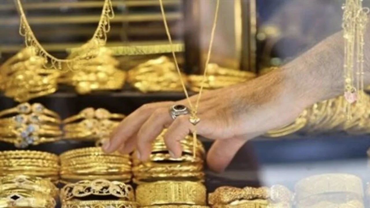 سعر الذهب يتراجع في مصر بعد تغيرات الأوقية عالميًا اليوم